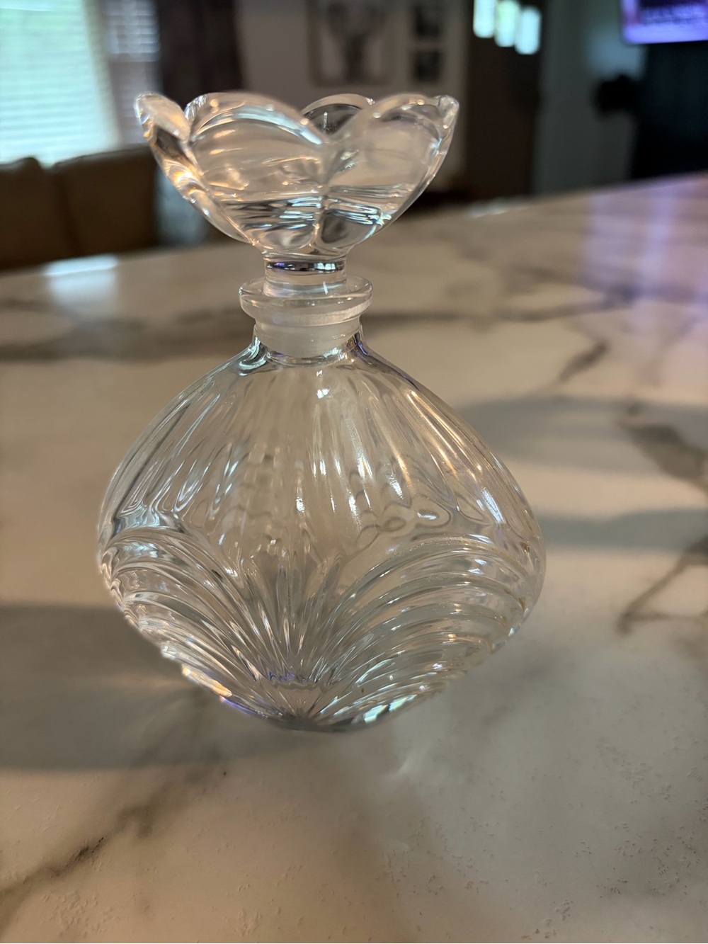 Clear Crystal Decorative Perfume Bottle - Elegant Glass Accent